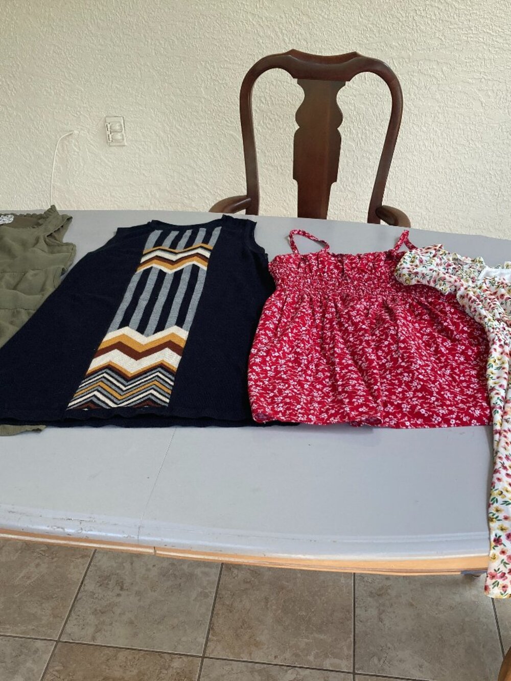 4 Summer Dresses Lot  Sz S Two Mini Two Knee Length Two Tierd Missoni & Others